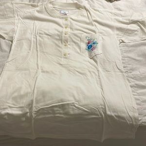 NWT - Earth Angels - S/S White T Shirt with Floral Pocket - OSFA